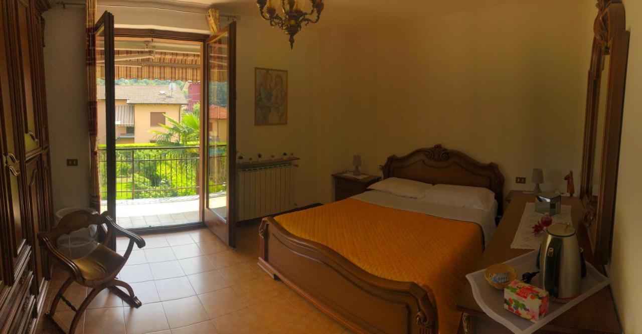 Casa Tiziana Villa ลาเวนา ปอนเต เตรซา ภายนอก รูปภาพ