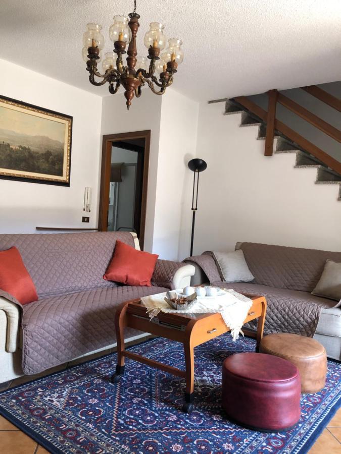 Casa Tiziana Villa ลาเวนา ปอนเต เตรซา ภายนอก รูปภาพ