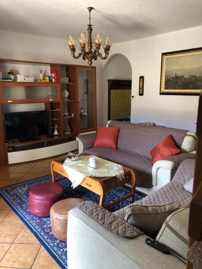 Casa Tiziana Villa ลาเวนา ปอนเต เตรซา ภายนอก รูปภาพ